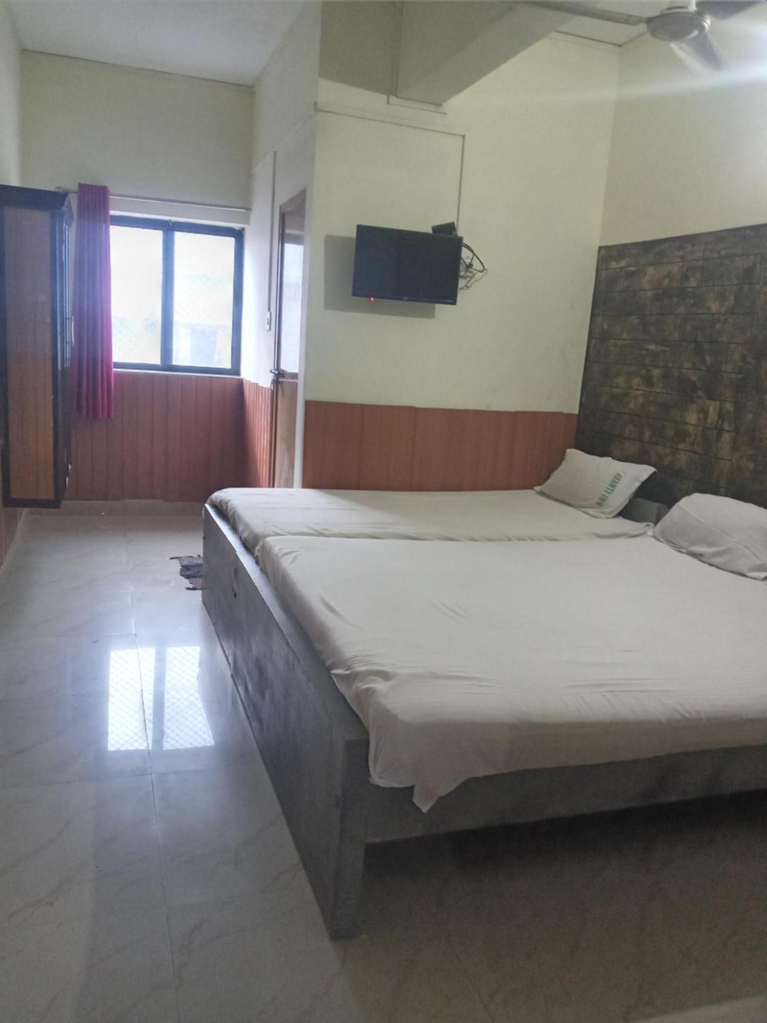 Avanti Inn Guruvāyūr Exterior foto