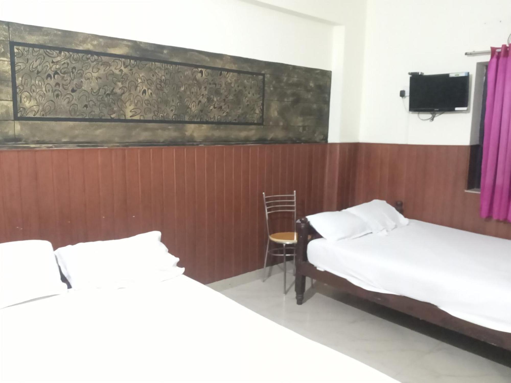 Avanti Inn Guruvāyūr Exterior foto