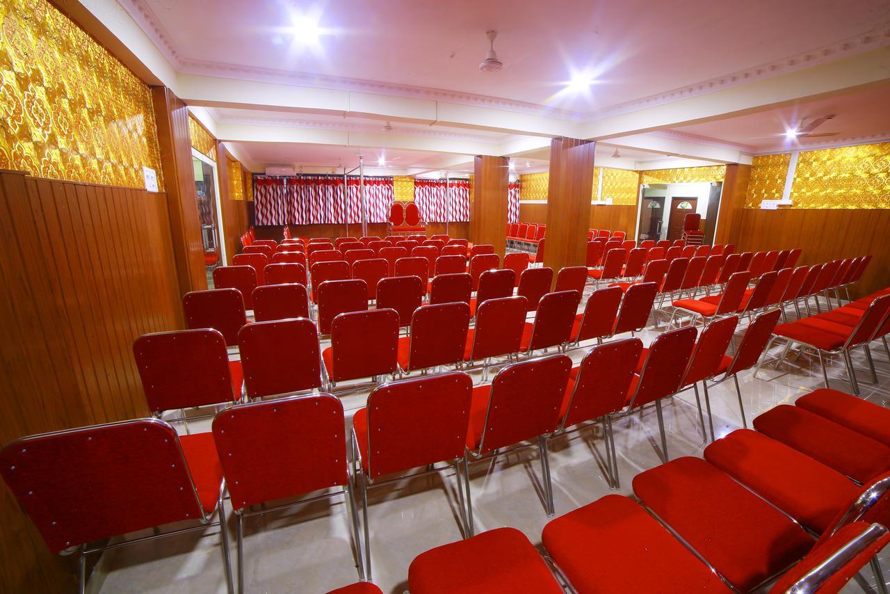 Avanti Inn Guruvāyūr Exterior foto
